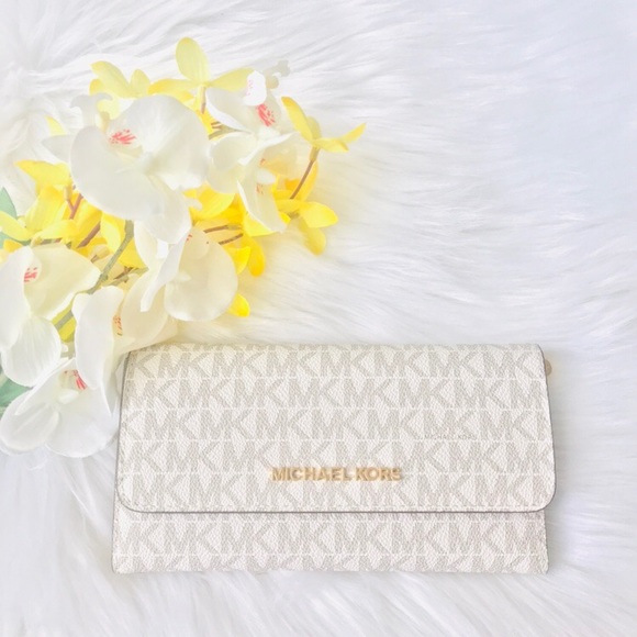 MICHAEL KORS LARGE TRIFOLD WALLET VANILLA LEATHER - Picture 2 of 8